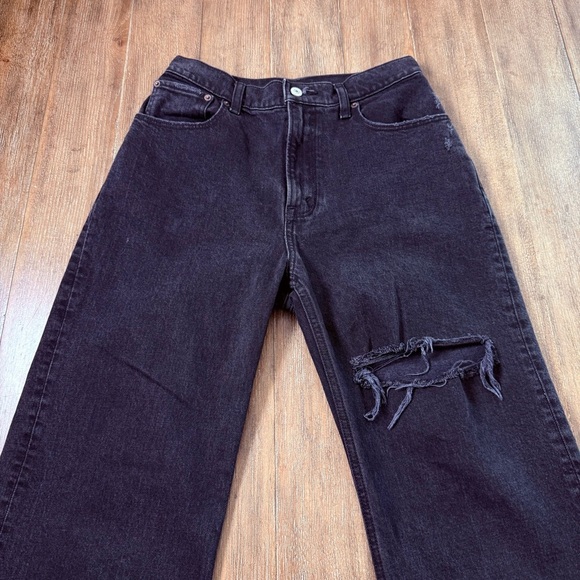 Abercrombie & Fitch Ultra High Rise Wide leg Jeans Black Torn Ripped Knee Baggy - Picture 8 of 13